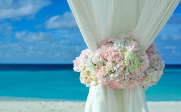 Ślub nad morzem, wesele na plaży